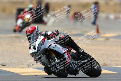 media/Apr-09-2022-SoCal Trackdays (Sat) [[c9e19a26ab]]/Turn 2 (1140am)/